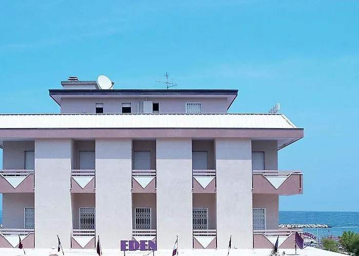 Hotel Eden