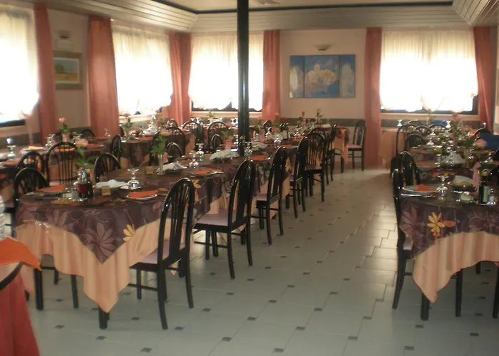 Hotel Eden