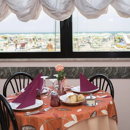 Eden 3* Viserbella di Rimini