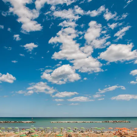 Ξενοδοχείο Eden 3*