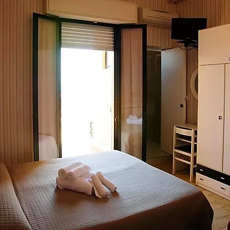 Hotel Eden