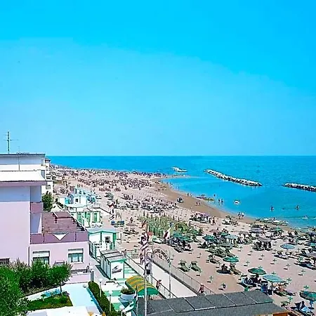 Eden Hotel 3*